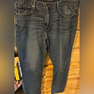 Lucky Brand Jeans sz 40 x 30